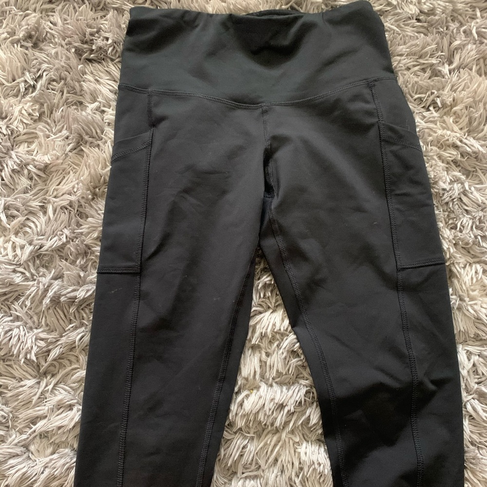 Black leggings